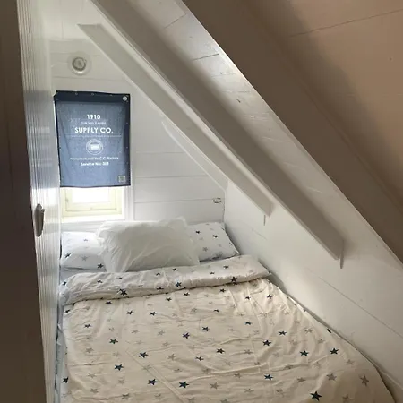 Sjohuset Сasa de vacaciones Sjøholt
