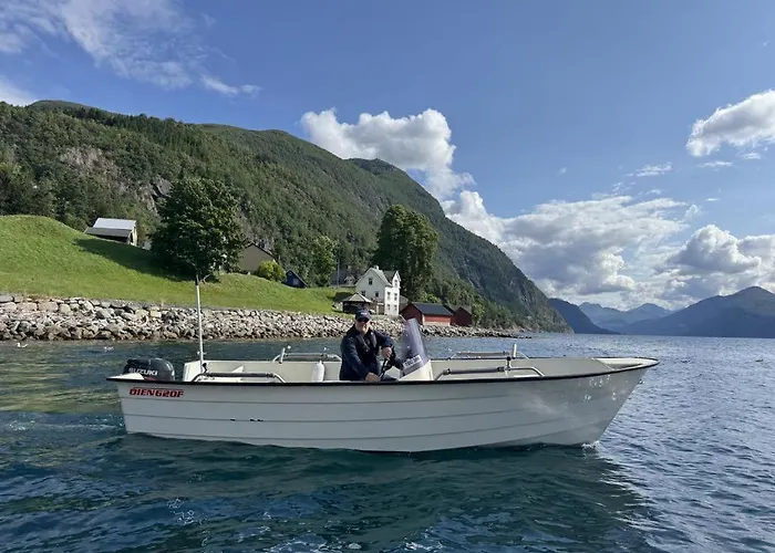 Sjohuset Semesterbostad